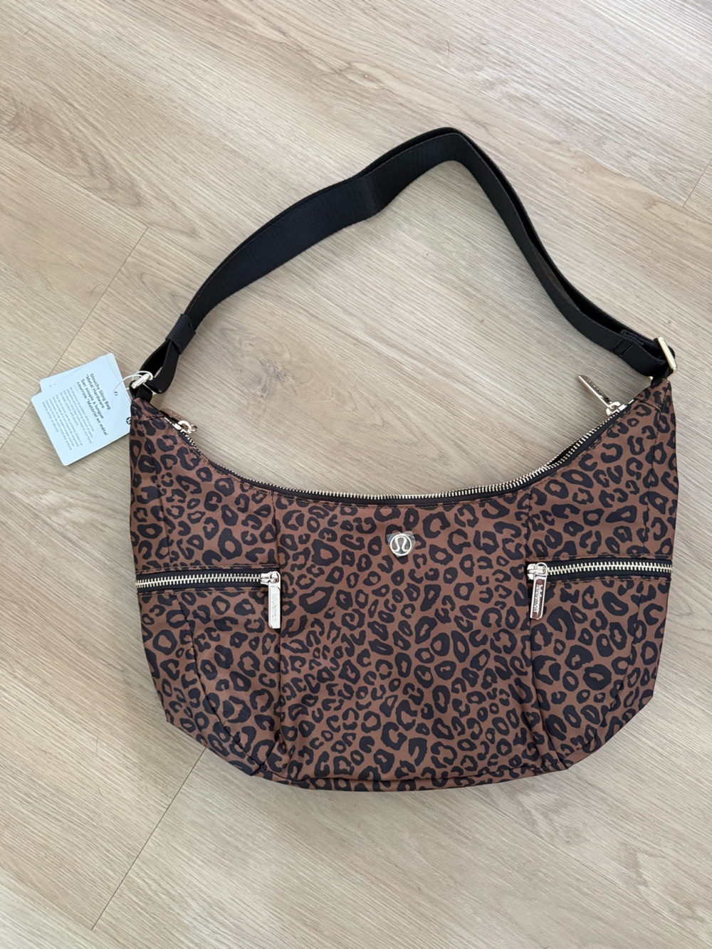 NWT Lululemon Leopard Slouchy Sling Bag 6L